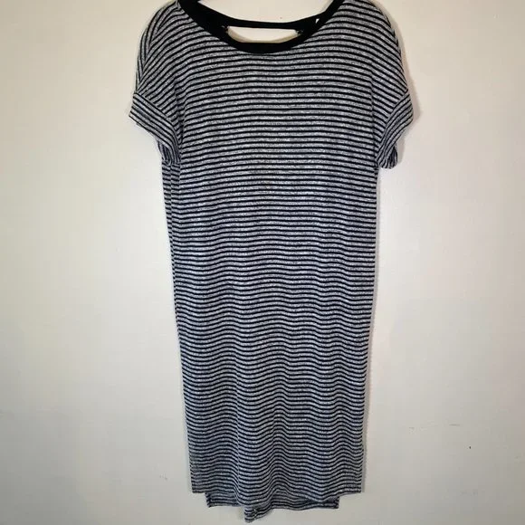 Nordstrom Lush Midi Knit Dress in Grey and Black Stripe - Picture 3 of 9